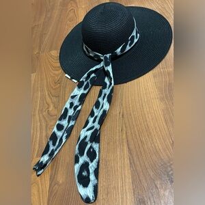 NEW Leopard Print Black Wide-Brim Straw Hat